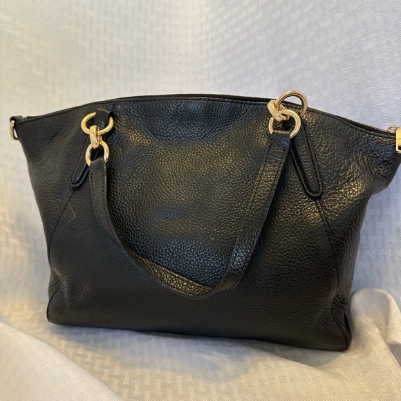 πππCoach Beautiful Black Leather Bag Approx 12β Wide & approx 7β tall. - Picture 2 of 13